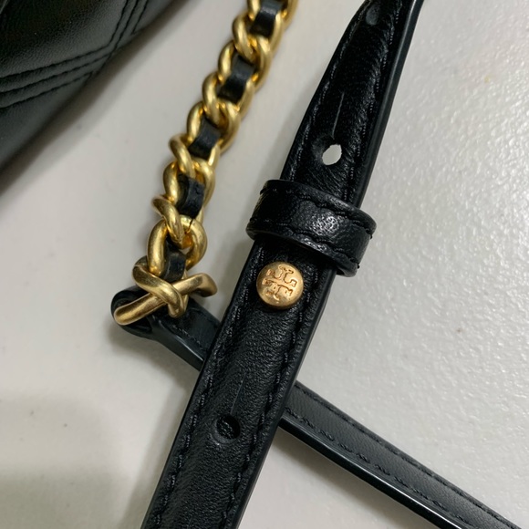 ππTory Burch Black Shoulder Bagπππ - Picture 8 of 9